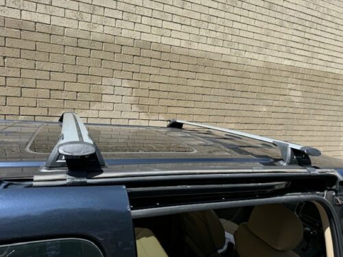 Hyundai iLoad / Imax 2008 - Sept 2021 Thru Bars (pr) (S17/K424) (Copy) - Image 2