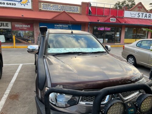 Mitsubishi Triton ML-MN - Bonnet anti-glare strip | Solarscreen Dash Shade - Image 8