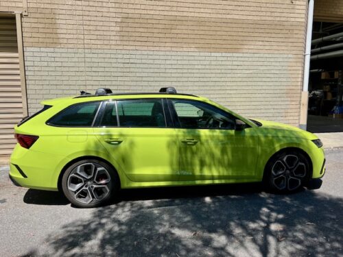 Skoda Octavia Wagon with flush rails April 2021on Yakima FlushBar Roof Racks (pr) Black (S23YB/K1193) - Image 15