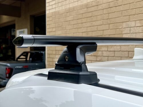 Toyota Landcruiser 300 Series without roof rails 2021 onwards Yakima Jetstream Silver 2 Roof bars (9813507/9813832/9813024) - Image 8