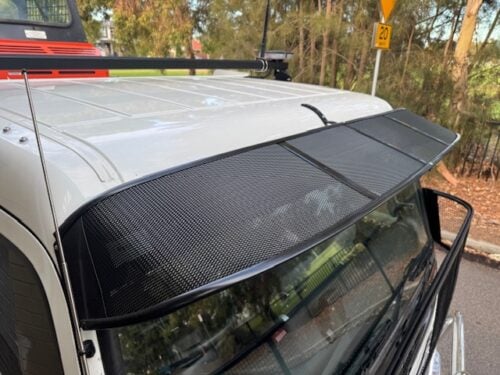 Mitsubishi/Fuso Canter 2006on Standard Cab Mesh Windscreen Sunvisor (Black) - Image 13