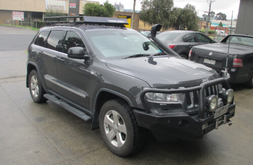 Jeep Grand Cherokee WK2 2011 - Current Wagon Oval Steel Roof Rack - Image 3