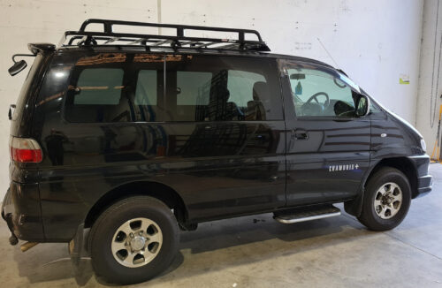 Mitsubishi Delica Gen4 01/94 - 12/07 MWB Oval Steel Roof Rack - Image 4