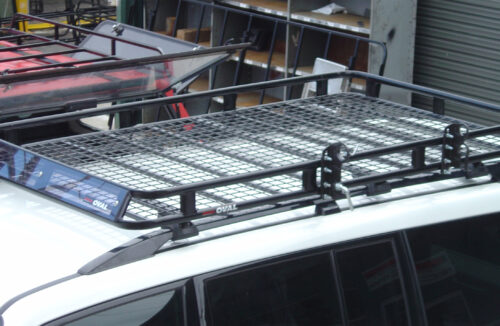 Mitsubishi Pajero NM-NP 2000 - 2006 LWB Oval Steel Roof Rack - Image 5