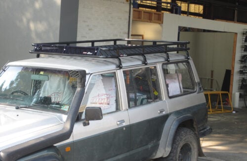 Nissan Patrol GQ/Y60 02/88 - 11/97 LWB Oval Steel Roof Rack - Image 4
