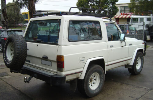 Nissan Patrol MQ 06/80 - 01/88 SWB Oval Steel Roof Rack - Image 6