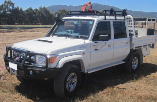 Toyota Landcruiser 79 79 1999 - Current Dual Cab Oval Steel Roof Rack - Image 6