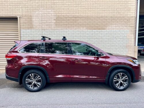 Toyota Kluger 2014 - Feb 2020 Yakima Trim HD Bars (9813517/K768/9812105) - Image 3