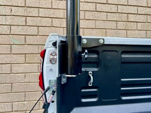 Toyota Hilux Oct 2015 onwards with under lip tub liners - Style Bar (rear rack only with pins) - Image 8