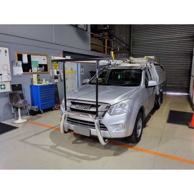 Isuzu DMax (2017) Nudgebar/HRack set - Roof Rack World