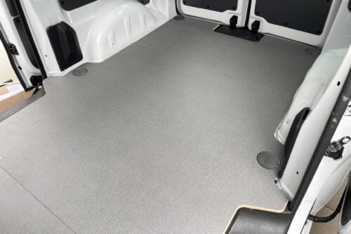Peugeot Expert (2016 Onwards) Short Dual Side Door Van Floor - Image 2
