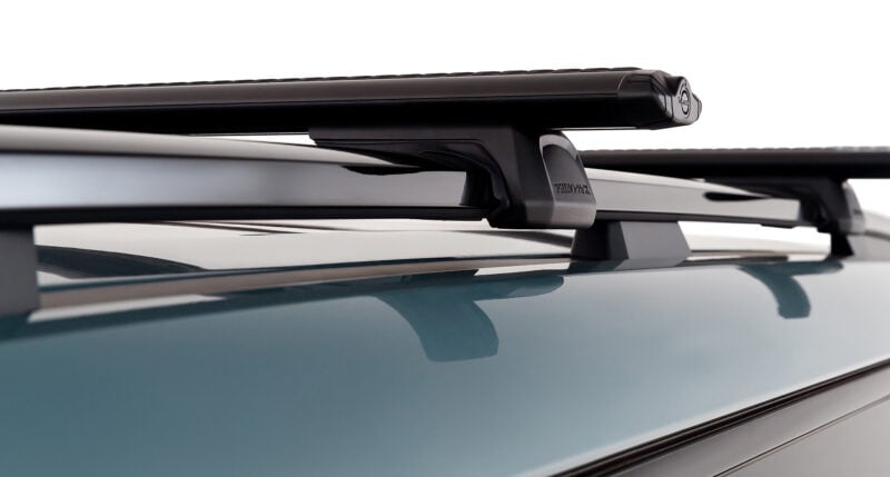 LEXUS LX470 With Roof Rails 5/1998-3/2008 Vortex RX Black 2 Bar Roof Rack (JC-01549)