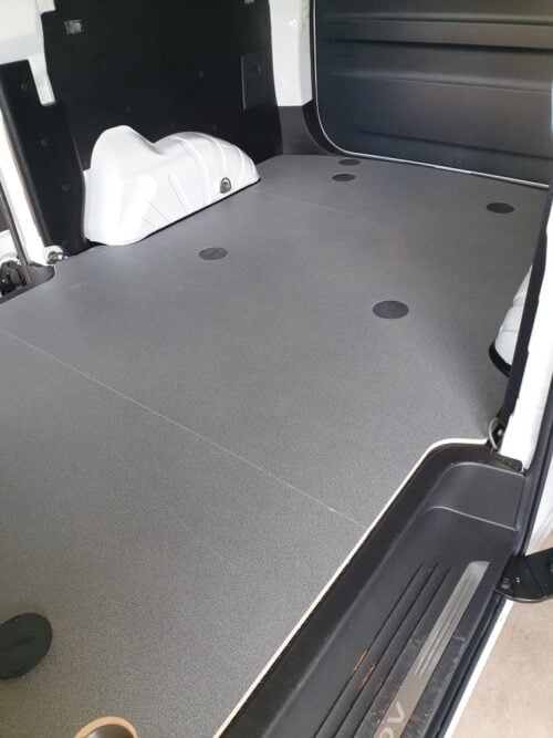 LDV G10 (2014 Onwards) Van Floor - Image 2