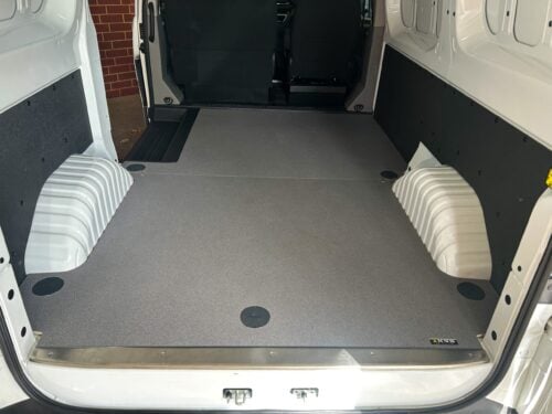 LDV Deliver7 Van Floor MY24+ eDeliver 7 (Electric) SWB Single Side Door