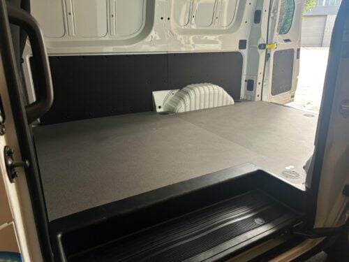 LDV Deliver7 (2024 Onwards) Deliver 7 (Diesel) LWB Dual Side Doors Van Floor - Image 9