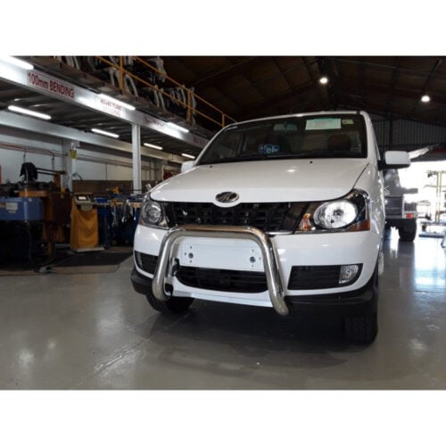 Nudgebar suitable for use with Mahindra Genio