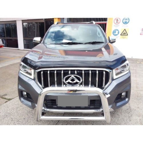 Polished Nudgebar with Light Bar Tab suitable for use with 2019 LDV T60 - Image 1