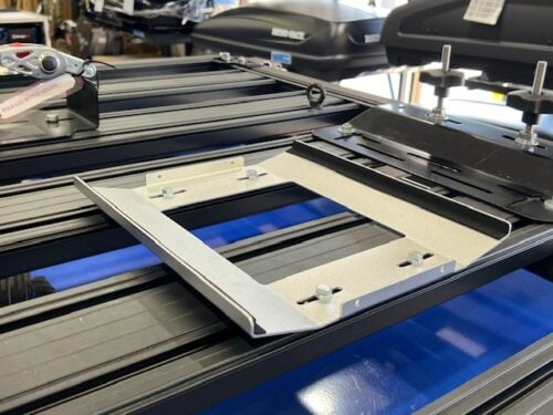 Starlink Mini Mounting Case for Roof Rack Platforms (RRW-SLMMB) - Image 9