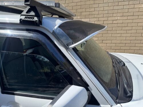 Mahindra Pik-Up 2012 onwards Mesh Windscreen Sunvisor - Image 4