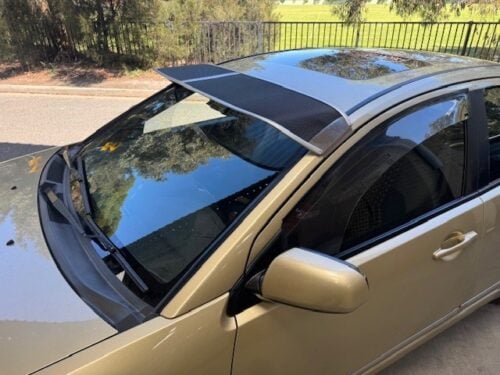 Mitsubishi 380 2005 -2008 Mesh Windscreen Sunvisor - Image 2