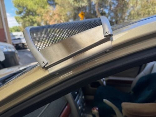 Mitsubishi 380 2005 -2008 Mesh Windscreen Sunvisor - Image 3