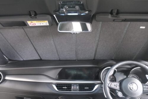 Alfa Romeo Stelvio Front Windscreen Sun Shade (2017-Present) - Image 4