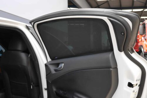 Alfa Romeo Giulietta Car Rear Window Shades (940; 2011-2020) - Image 4