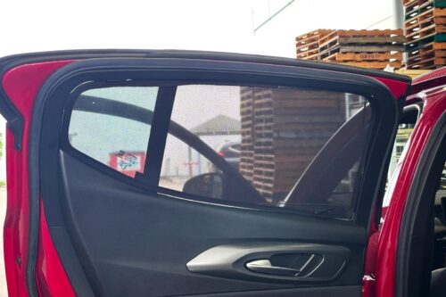 Alfa Romeo Tonale | Dodge Hornet Car Rear Window Shades (965; 2022-Present)* - Image 2