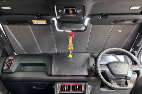 BYD Shark/Shark 6 Front Windscreen Sun Shade (2024-Present) - Image 3