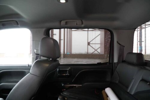 Chevrolet Silverado Crew Cab 1500/2500 3rd Generation | GMC Sierra Crew Cab 1500/2500 4th Generation Car Rear Window Shades (K2XX; 2013-2018) - Image 3