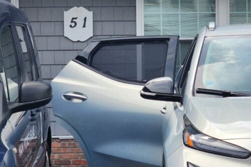 Chevrolet Bolt EUV Car Rear Window Shades (2022-2023)* - Image 4