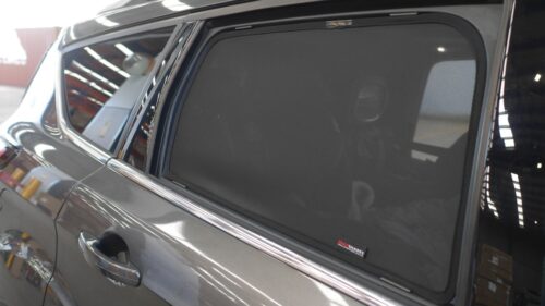 Ford Escape 3rd Generation | Kuga 2nd Generation Car Rear Window Shades (C520; 2013-2020)* - Image 5
