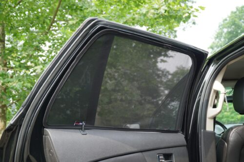 Ford Edge 1st Generation Car Rear Window Shades (U387; 2007-2014) - Image 2