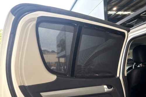 Holden/Chevrolet Trailblazer/Colorado7 2nd Generation | Isuzu MU-X 1st Generation Car Rear Window Shades (RG/RF; 2010-2021)* - Image 2