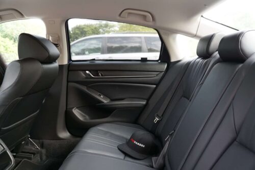 Honda Accord 10th Generation Car Rear Window Shades (2017-2023) - Image 2