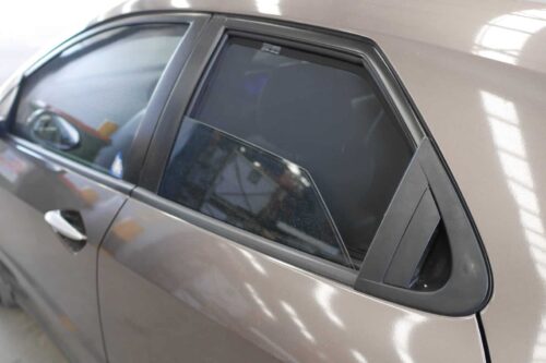 Honda Civic Hatchback 8th Generation Car Rear Window Shades (2005-2012) - Image 3