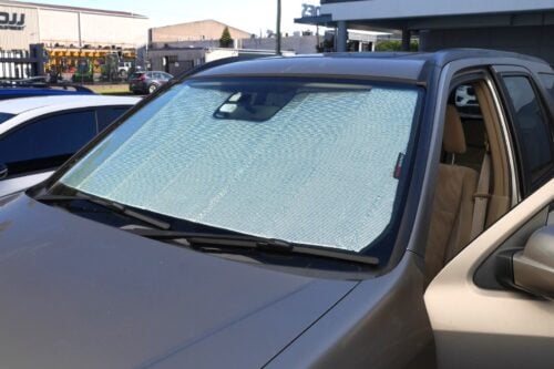 Honda CR-V 2nd Generation Front Windscreen Sun Shade (2002-2006) - Image 2