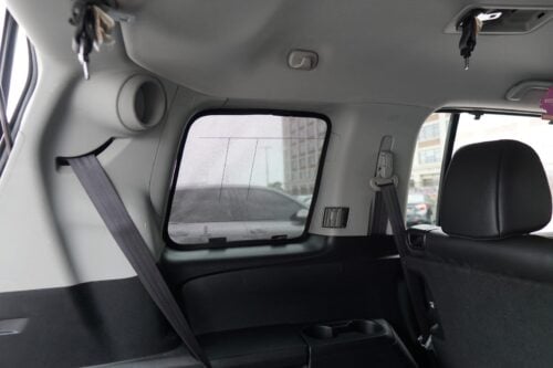 Honda Pilot 2nd Generation Port Window Shades (YF3/4; 2008-2015) - Image 3