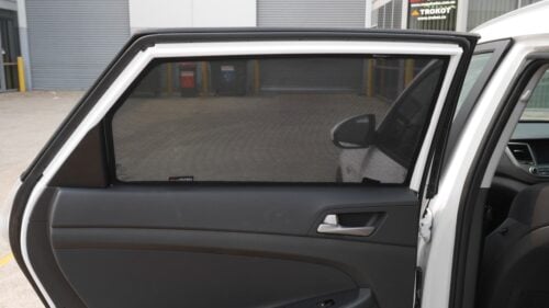 Hyundai Tucson 3rd Generation Car Rear Window Shades (2015-2021) - Image 2