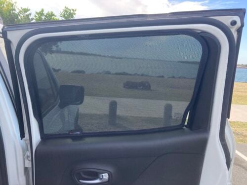 Jeep Renegade Car Rear Window Shades (2014-Present) - Image 2