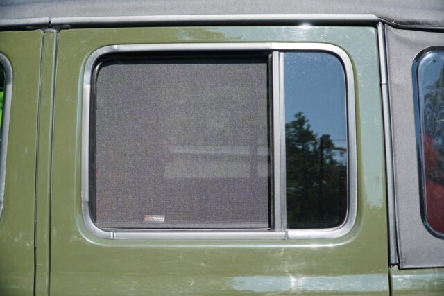 Jeep Rear Window Shade Jeep Wrangler/Gladiator Car Rear Window Snap Shades (JL/JT; 2018 ...