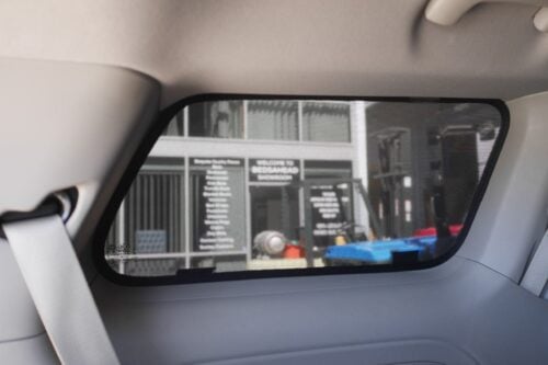 KIA Carnival/Grand Carnival/Grand Sedona/Sedona 3rd Generation Port Window Shades (YP; 2015-2020) - Image 2