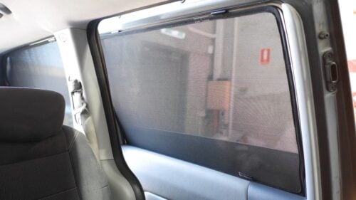 KIA Carnival/Grand Carnival/Sedona/VQ/Carnival Royale | Hyundai Entourage 2nd Generation Car Rear Window Shades (VQ; 2006-2014)* - Image 4