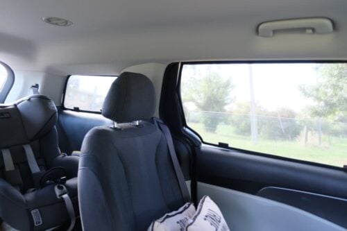 KIA Carnival/Grand Carnival 4th Generation Car Rear Window Shades (KA4; 2020-Present) - Image 2