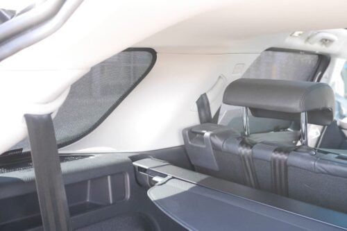 Land Rover Discovery Sport Port Window Shades (2014-Present) - Image 2