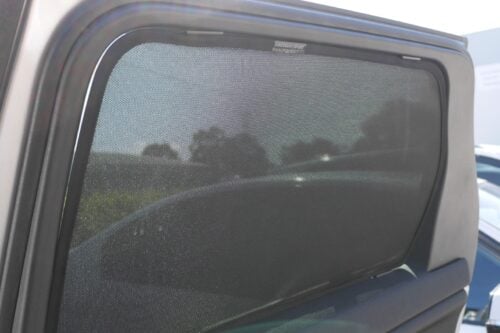 Land Rover Discovery Sport Car Rear Window Shades (2014-Present)* - Image 5