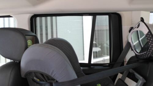Land Rover Discovery 4 Car Rear Window Shades (2009-2017)* - Image 3
