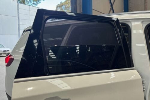 LDV D90 Car Rear Window Shades (2017-Present) - Image 3