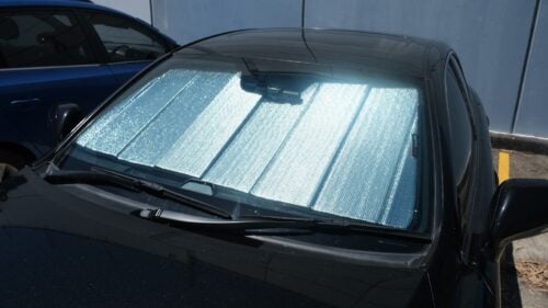 Lexus IS Sedan 2nd Generation Front Windscreen Sun Shade (XE20; 2006-2013) - Image 2