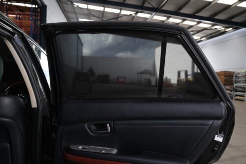 Lexus RX | Toyota Harrier 2nd Generation Car Rear Window Shades (XU30; 2003-2008) - Image 2
